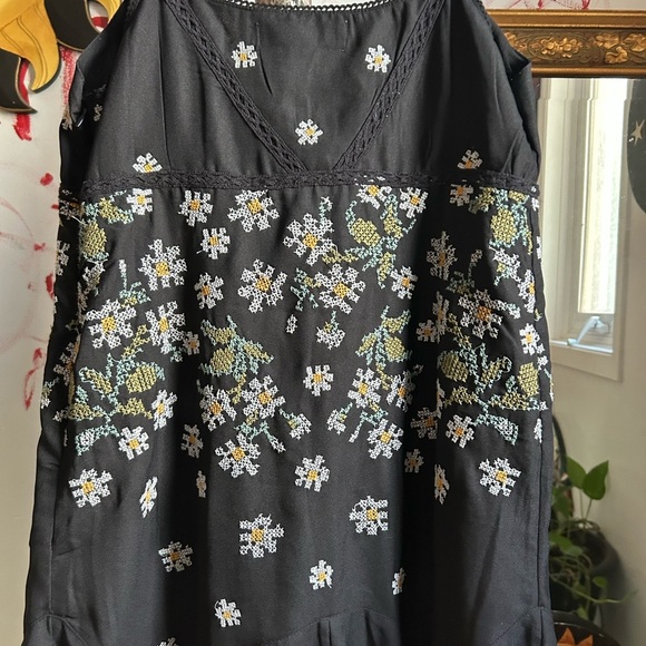 Urban Outfitters Black Floral Mini Dress Medium - Picture 14 of 16